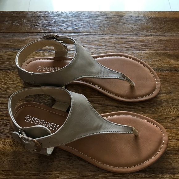 Vegan Leather Sandals NEW - Picture 3 of 5